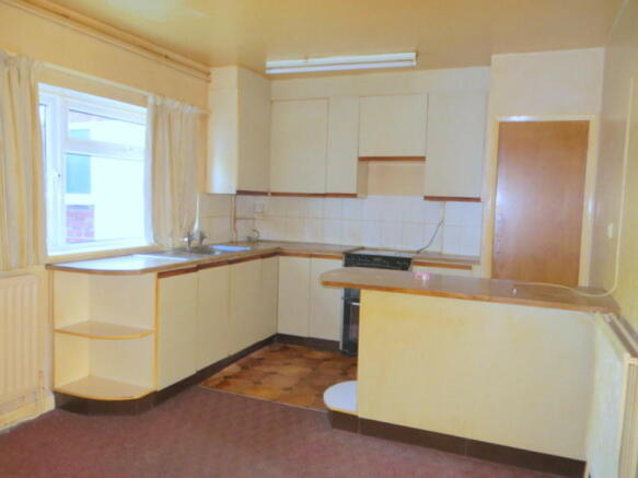 Kitchen/Dining 