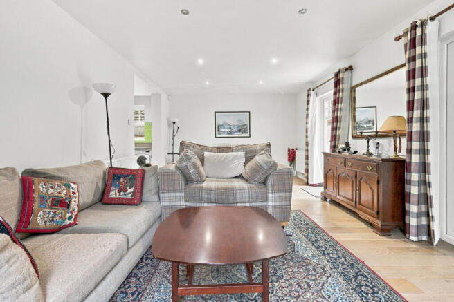 Princes Avenue, Benfleet, SS7 photo 4
