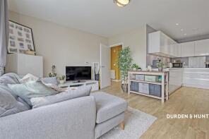 Flat 24, 1 Thistle House, Wildcary Lane, Romford RM3 0LZ