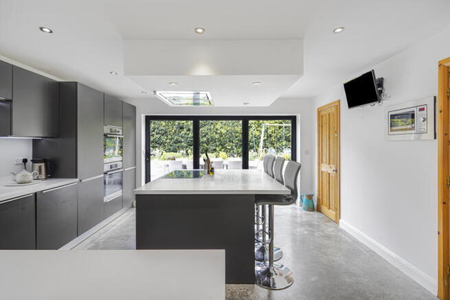 Kitchen 2