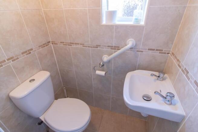 3 bed Semi-Detached for sale Image 8