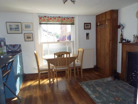 Kitchen/Breakfast