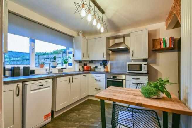 Kitchen 1
