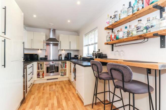 KITCHEN-DINER