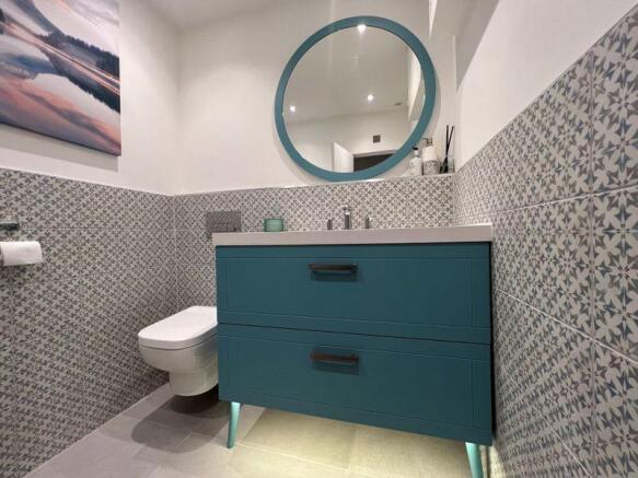 Guest Cloakroom