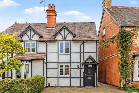 Hughes Lane, Harvington, WR11