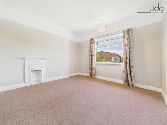 Double Bedroom 1