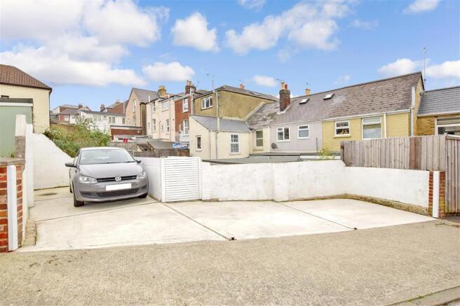 Driveway/Parking
