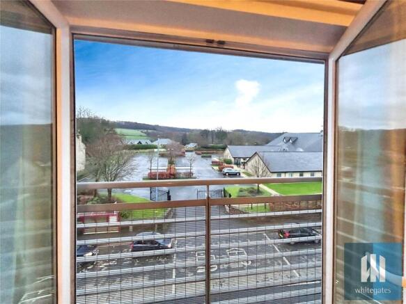 2 bed Penthouse for sale Image 7