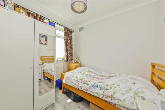 Second bedroom