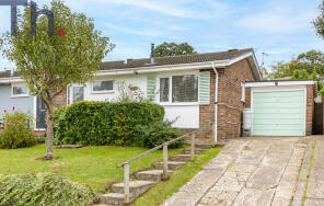 14, John Nash Avenue, East Cowes PO32 6PR