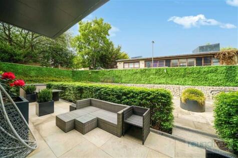 Spectrum Apartments, Hillview Gardens, NW4