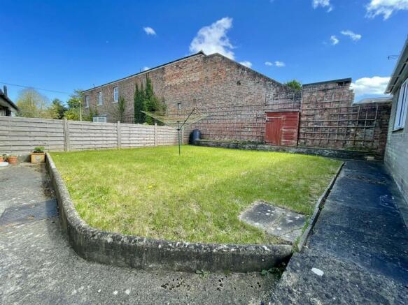 rear garden.JPEG
