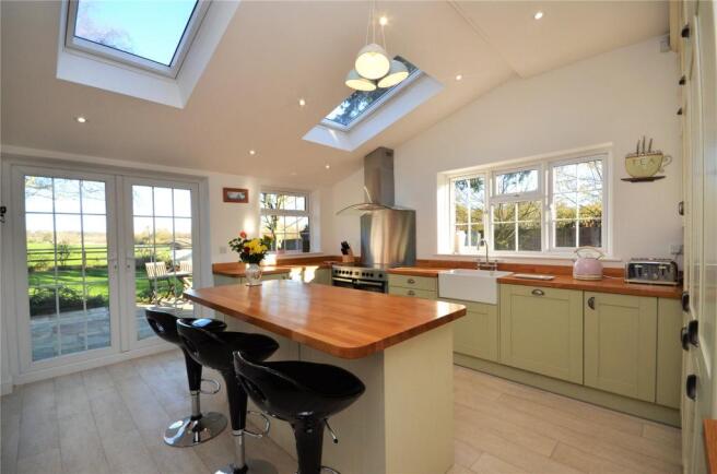 Kitchen / Breakfast