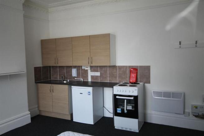 SP Kitchenette 1.JPG