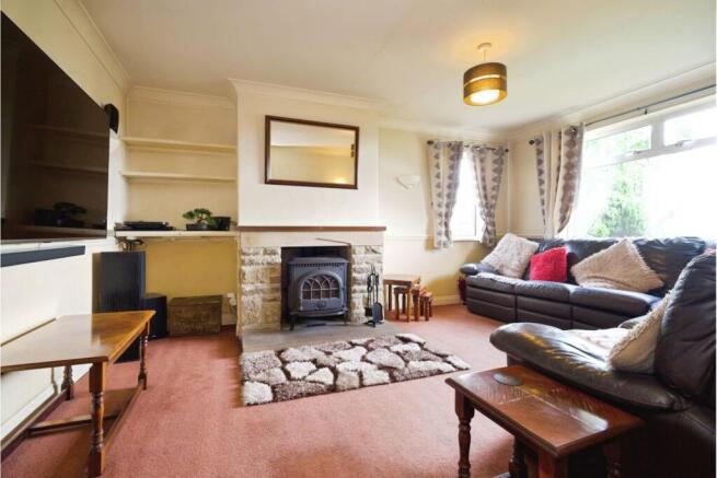 5 bed Detached for sale Image 4