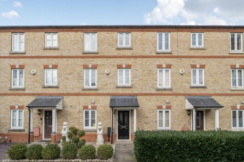 Medina Square, Epsom, KT19