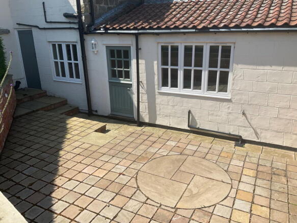 2 bed Cottage to rent Image 8