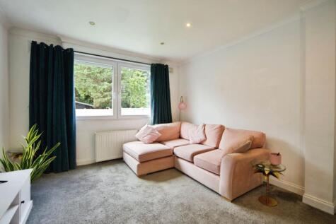 Hamilton Road, London, NW11
