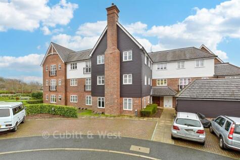 Kensett Avenue, Southwater, Horsham, West Sussex