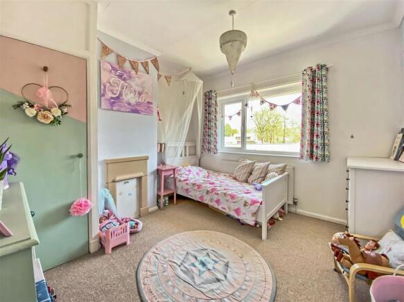 Second bedroom