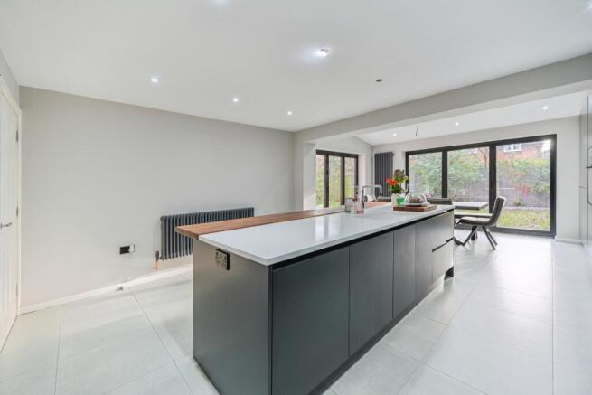 Barlow Drive, Lichfield, WS13 photo 5