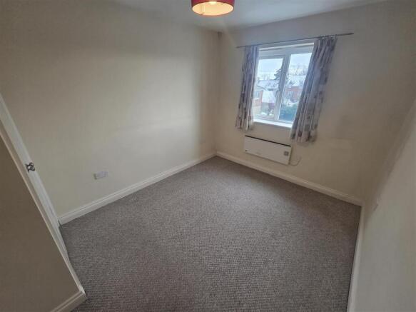 Bedroom .jpg