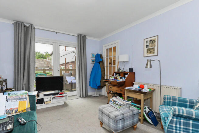 Living Room - Ang...