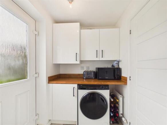 3 bed Detached for sale Image 8