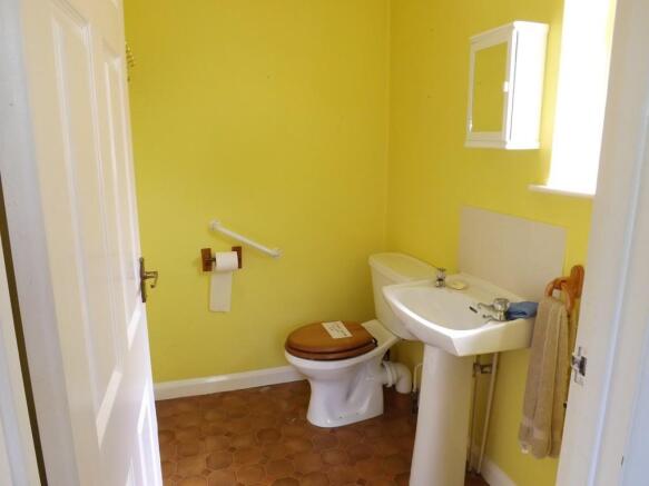 Photo 8
