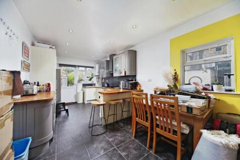 Mersham Road, THORNTON HEATH, Surrey, CR7