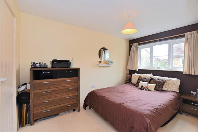 bedroom1