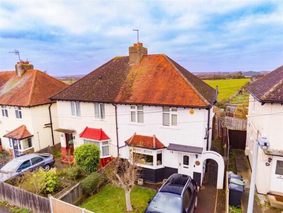 38, Shaftesbury Road aerial  (1).jpg
