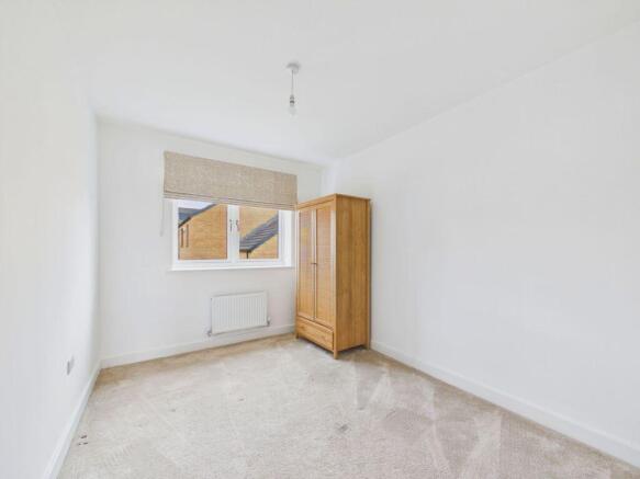 4 bed Detached for sale Image 8