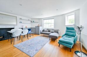 Flat 5, 12, Mecklenburgh Square, London WC1N 2AD
