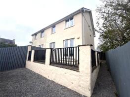8, Pennar Court, Pennar, Pembroke Dock SA72 6NW
