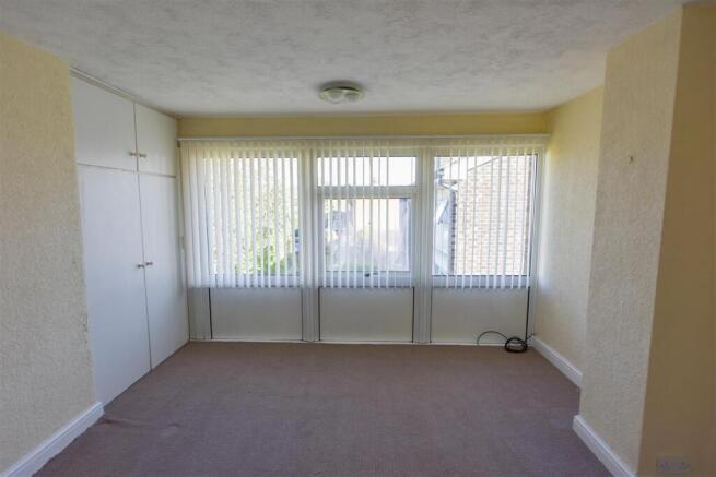 2 bed Town House to rent Image 7