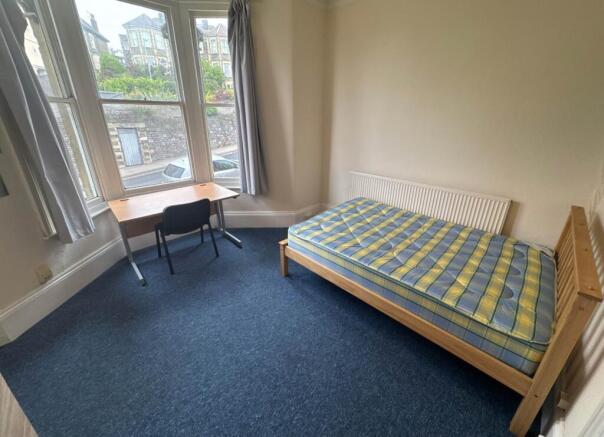 LowerMaisonette83Cro-Bedroom1-15276490-75-0