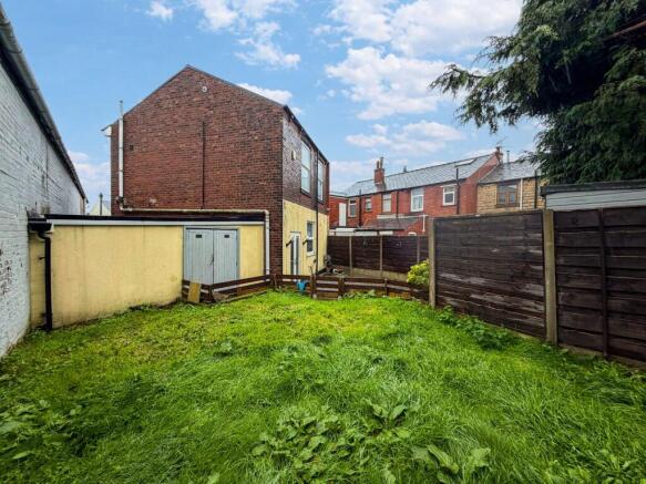 Hills Court, Woolfold, Bury, BL8 1TL photo 4