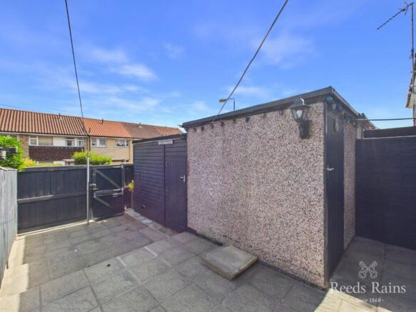 2 bed Terraced for sale Image 6
