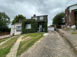 45, Mayhew Crescent, High Wycombe HP13 6DF