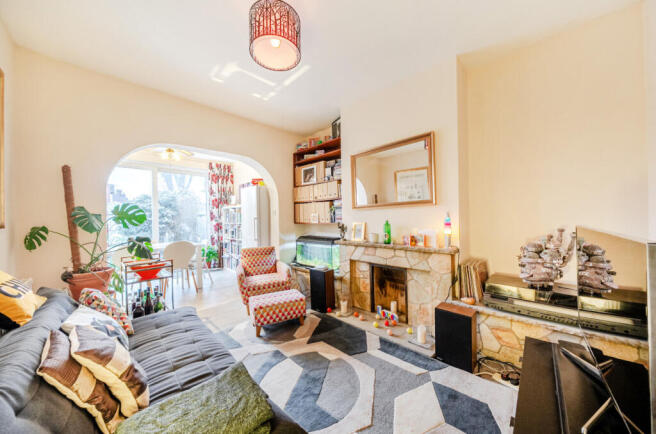 1409061-10-698b8f...