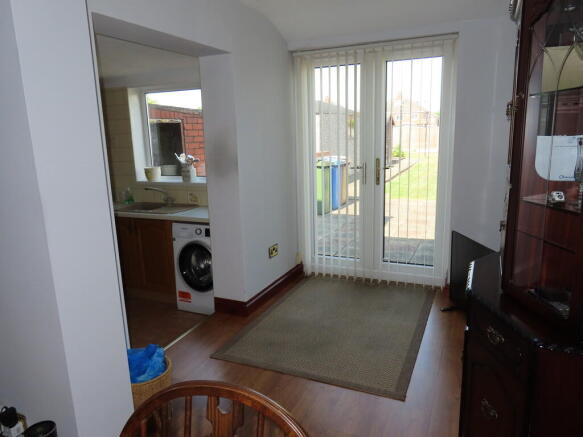 3 bed Semi-Detached for sale Image 8