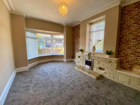 3 bed Terraced for sale Image 2