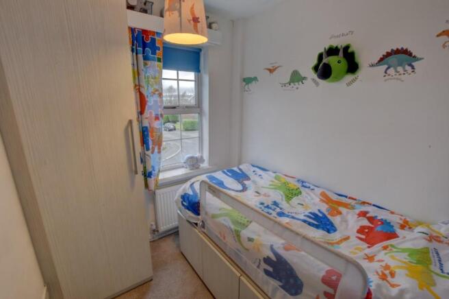 Bed 3.jpg