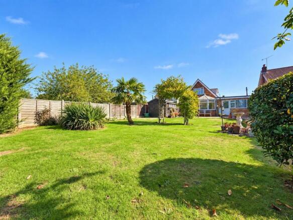 Plantation Road, Boreham, Chelmsford photo 4