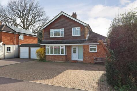 Hallsland Way, Hurst Green, Surrey, RH8