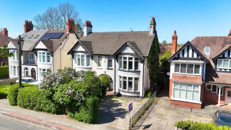 Crewe Road, Wistaston, CW2
