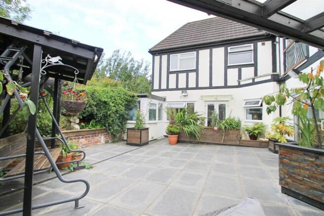 Rear Garden: