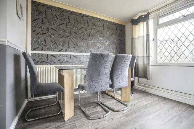 3 bed Terraced for sale Image 4